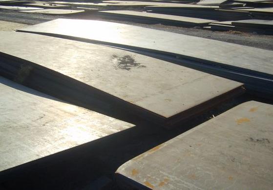 夕陽下的NM360耐磨板